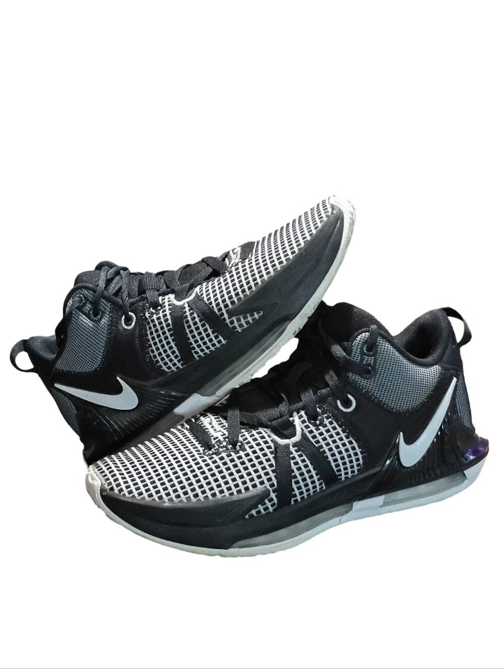 Nike LeBron Witness 7 TB basketball shoes | Men's 8